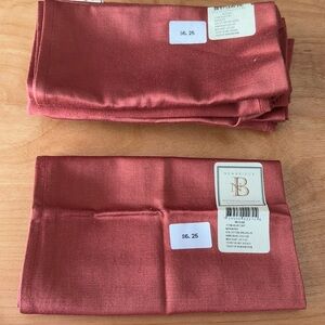 8 Newbridge Napkins NWT